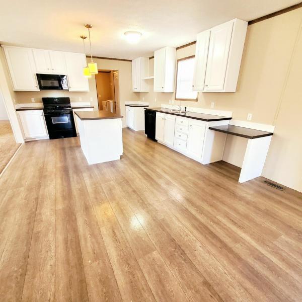 2018 Clayton Homes Inc Mobile Home For Sale