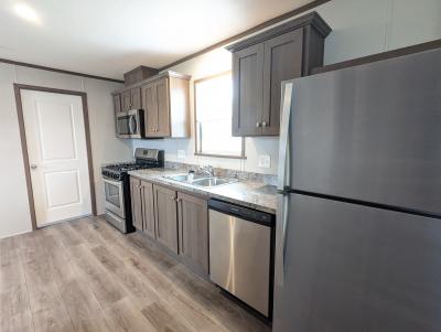 Mobile Home at 103 Blue Jay Hill House Springs, MO 63051