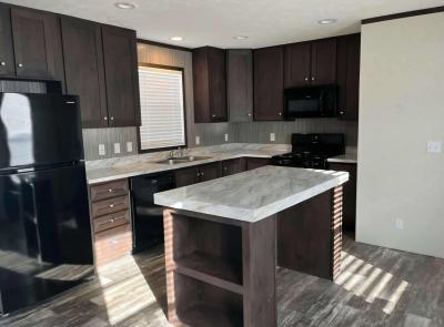 Mobile Home at 1010 Aguadero Parkway Quincy, MI 49082