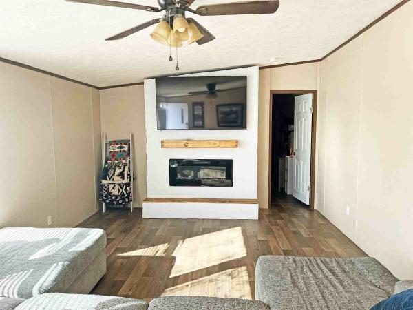 2023 CMH  98TRU28765AH24 Manufactured Home