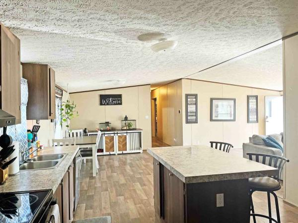 2023 CMH  98TRU28765AH24 Manufactured Home