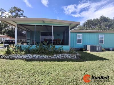 Photo 2 of 64 of home located at 6798 Easy Street Ocala, FL 34472