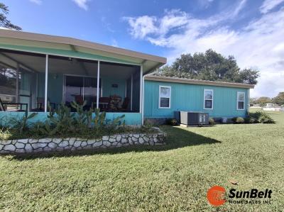 Photo 4 of 64 of home located at 6798 Easy Street Ocala, FL 34472