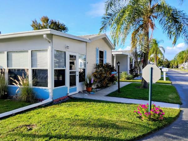 1997 WEST Mobile Home For Sale