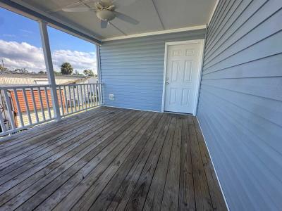 Photo 3 of 11 of home located at 1239 Primrose Peak Drive #075 Ruskin, FL 33570