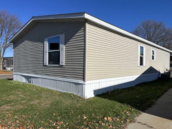 2016 Fairmont Manufactured Home