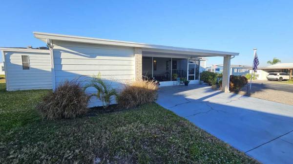 1989 Manufactured Home