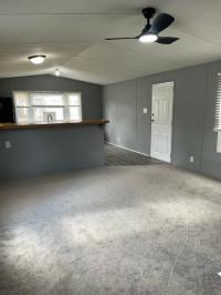 1989 Breezewood Manufactured Home