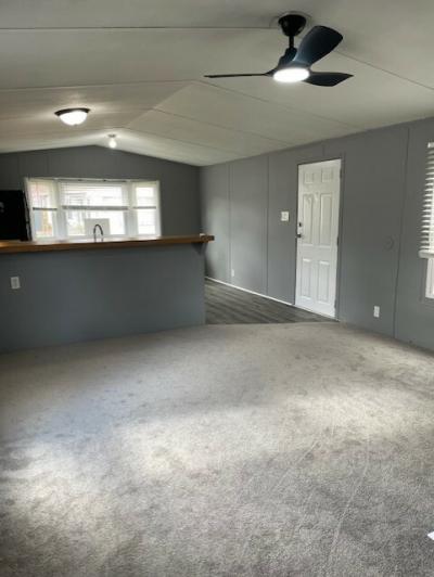 Photo 2 of 11 of home located at 22029 Cheville Dr. #352 Romulus, MI 48174