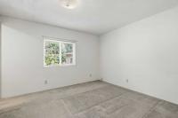 1986 Bayshore Manufactured Home