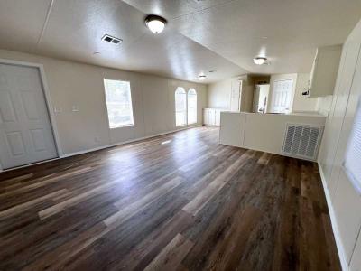 Photo 4 of 13 of home located at 5337 NE 27th Ave Pe-111 Gainesville, FL 32609