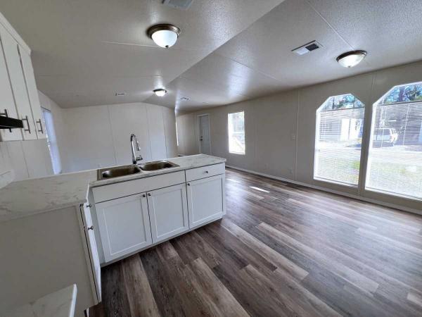1999  Mobile Home For Sale