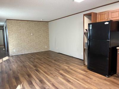 Photo 4 of 10 of home located at 641 W Walnut St #23 Oglesby, IL 61348