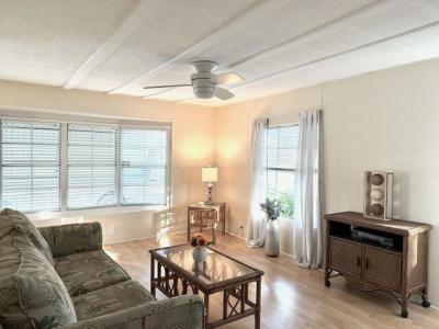 Photo 4 of 35 of home located at 1071 Donegan Rd Lot 941 Largo, FL 33771