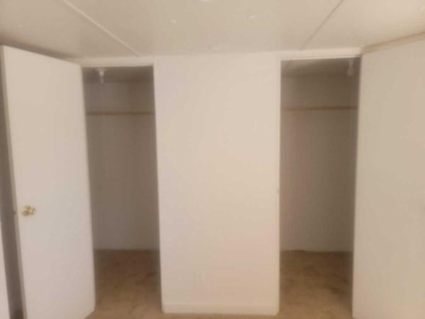 1983 Manufactured Home