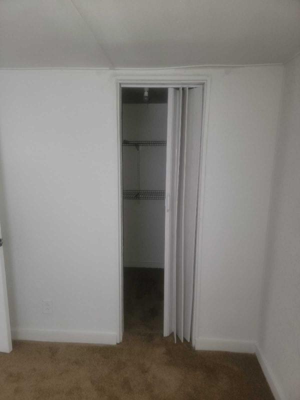 1983 Manufactured Home