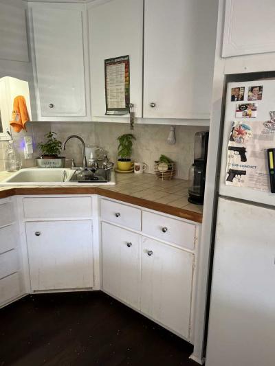 Photo 2 of 10 of home located at 1280 Lakeview Road Clearwater, FL 33756