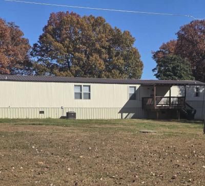 Photo 5 of 8 of home located at 18 Brightside Drive Lynchburg, VA 24501