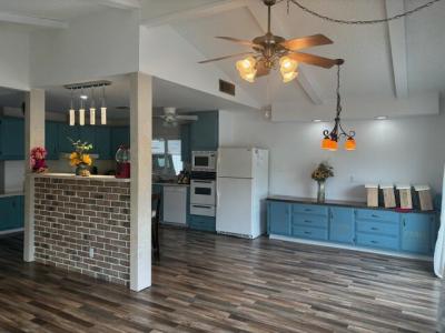 Photo 4 of 20 of home located at 601 N Kirby St Hemet, CA 92545