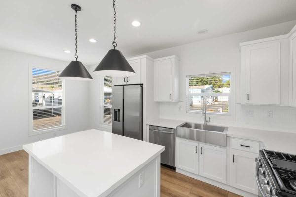 2025 Clayton West HIP-2052-3A Manufactured Home