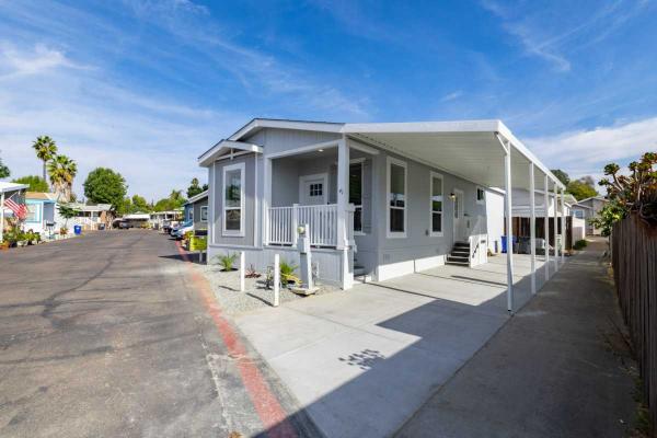 2025 Clayton West HIP-2052-3A Manufactured Home