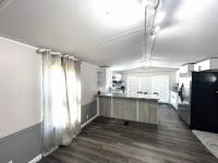 1987 Clayton Homes EAS Mobile Home