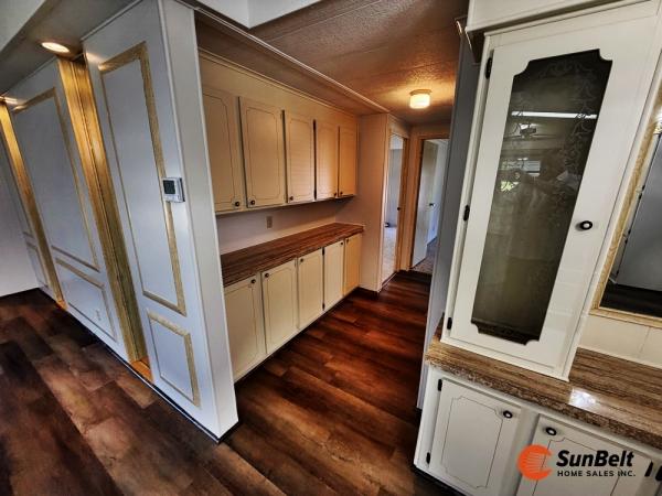 1984 BARR Mobile Home