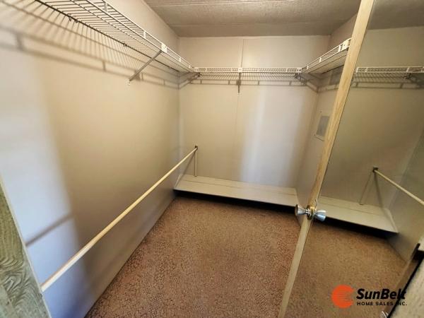 1984 BARR Mobile Home