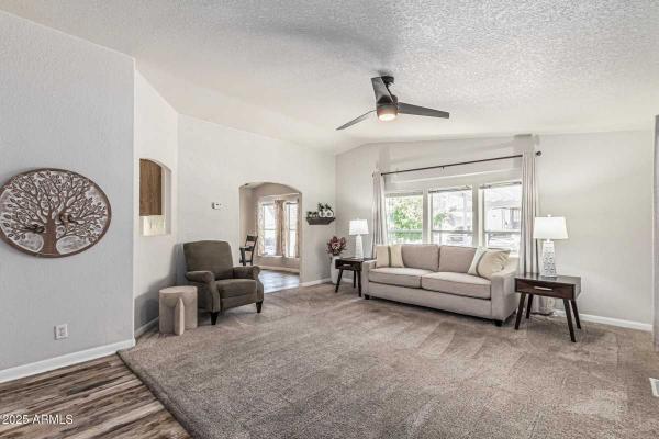 2001 Schult Mobile Home For Sale