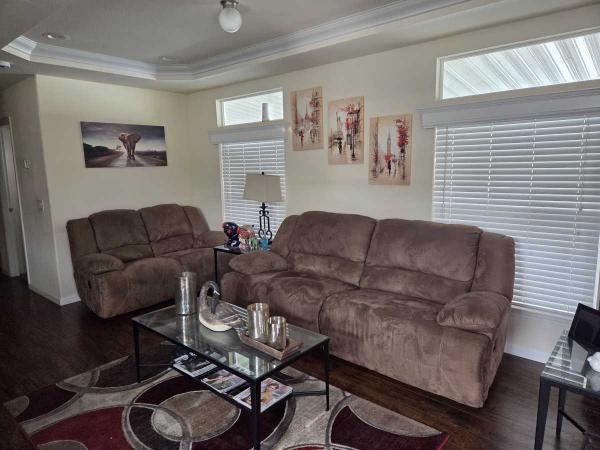 2017 Champion Creekside Manor Manufactured Home