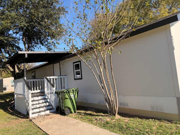 Photo 1 of 2 of home located at 11435 Kleberg Rd #244 Dallas, TX 75253