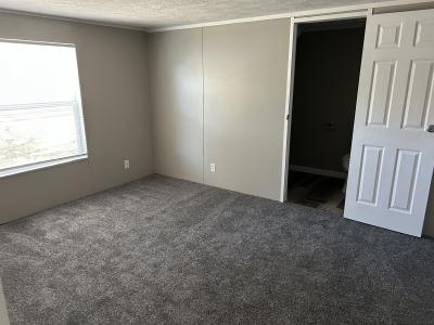 Photo 5 of 9 of home located at 2620 N Washington St #14R Kokomo, IN 46901