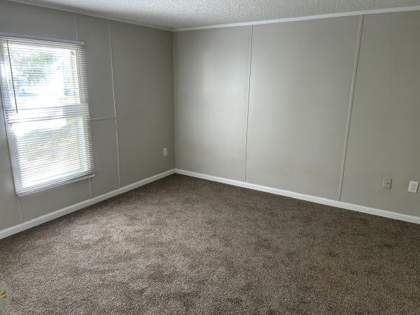 1994 Holly Park mobile Home