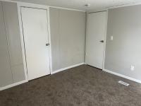 1994 Holly Park mobile Home