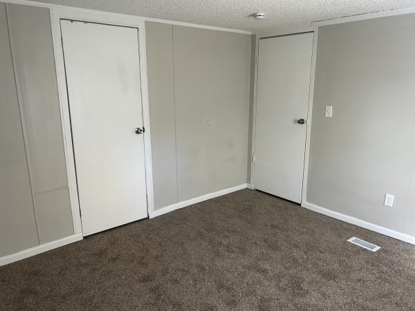 1994 Holly Park mobile Home