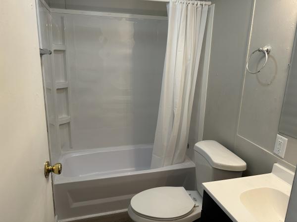 1994 Holly Park mobile Home