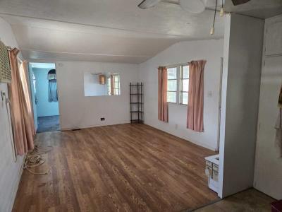 Photo 11 of 10 of home located at 5757 66th St N #138 Saint Petersburg, FL 33709