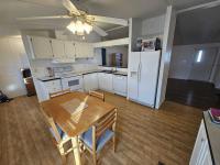 1999 Oakwood Manufactured Home