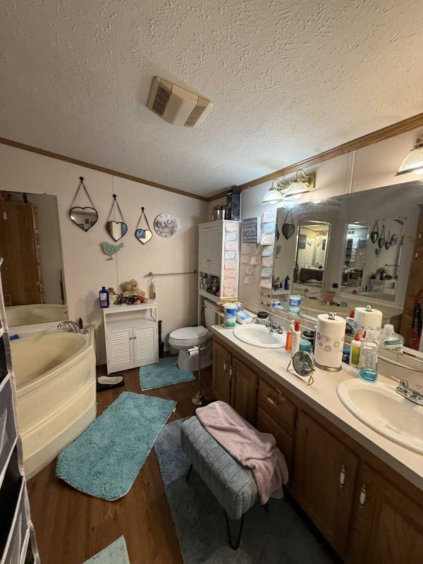 2000 Oak Marlette Mobile Home