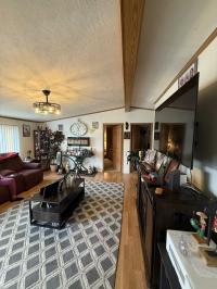 2000 Oak Marlette Mobile Home