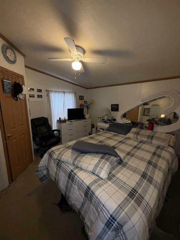 2000 Oak Marlette Mobile Home