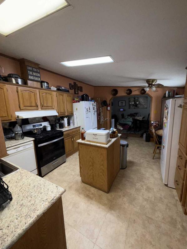 2000 Oak Marlette Mobile Home