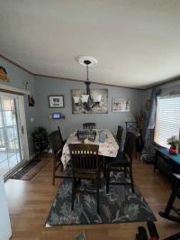 2000 Oak Marlette Mobile Home