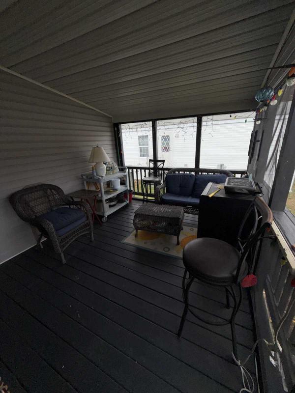 2000 Oak Marlette Mobile Home