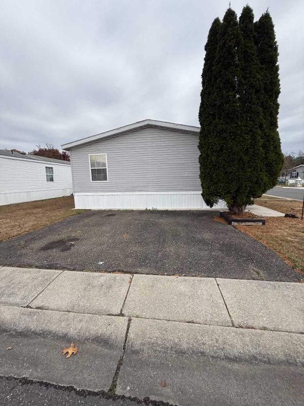 2000 Oak Marlette Mobile Home