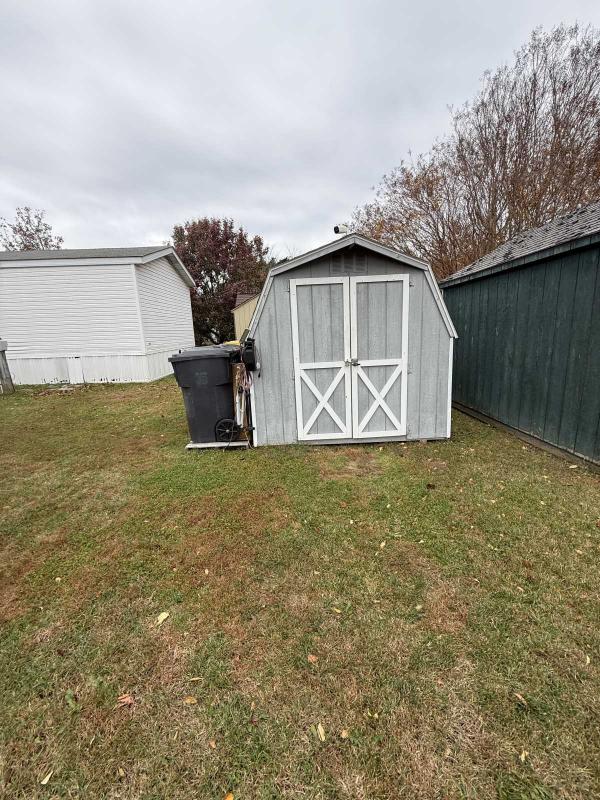 2000 Oak Marlette Mobile Home