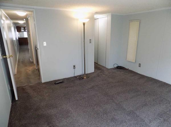 1989 Liberty Manufactured Home