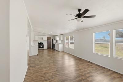 Photo 4 of 26 of home located at 13 Camino Privado Los Lunas, NM 87031