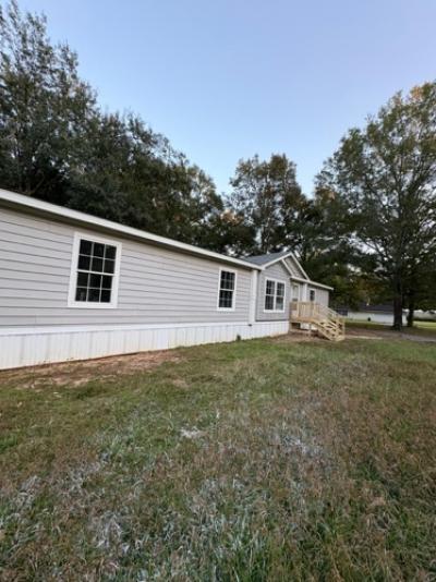 Photo 3 of 19 of home located at 227 Varvarosky Rd Deville, LA 71328