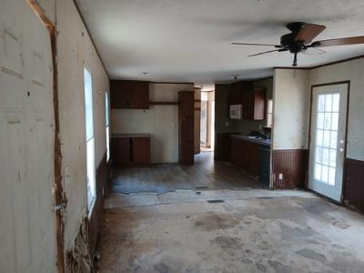 Mobile Home at 591 Mcminn Rd Hendersonville, NC 28792